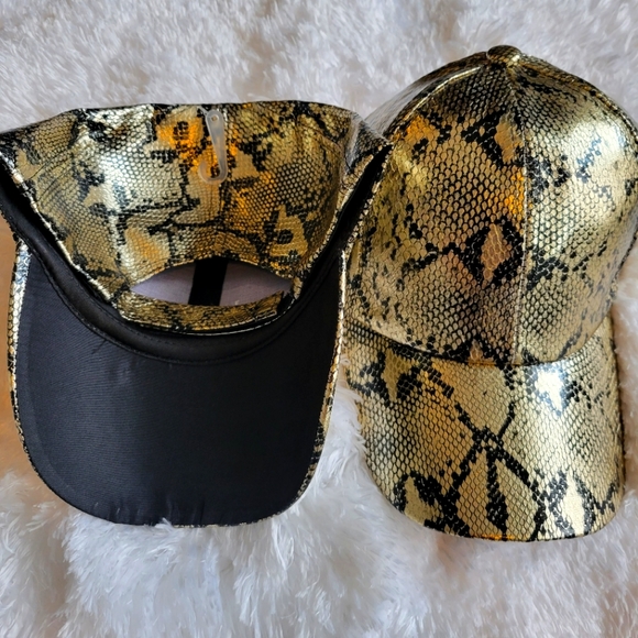 Baseball Cap - Picture 3 of 4